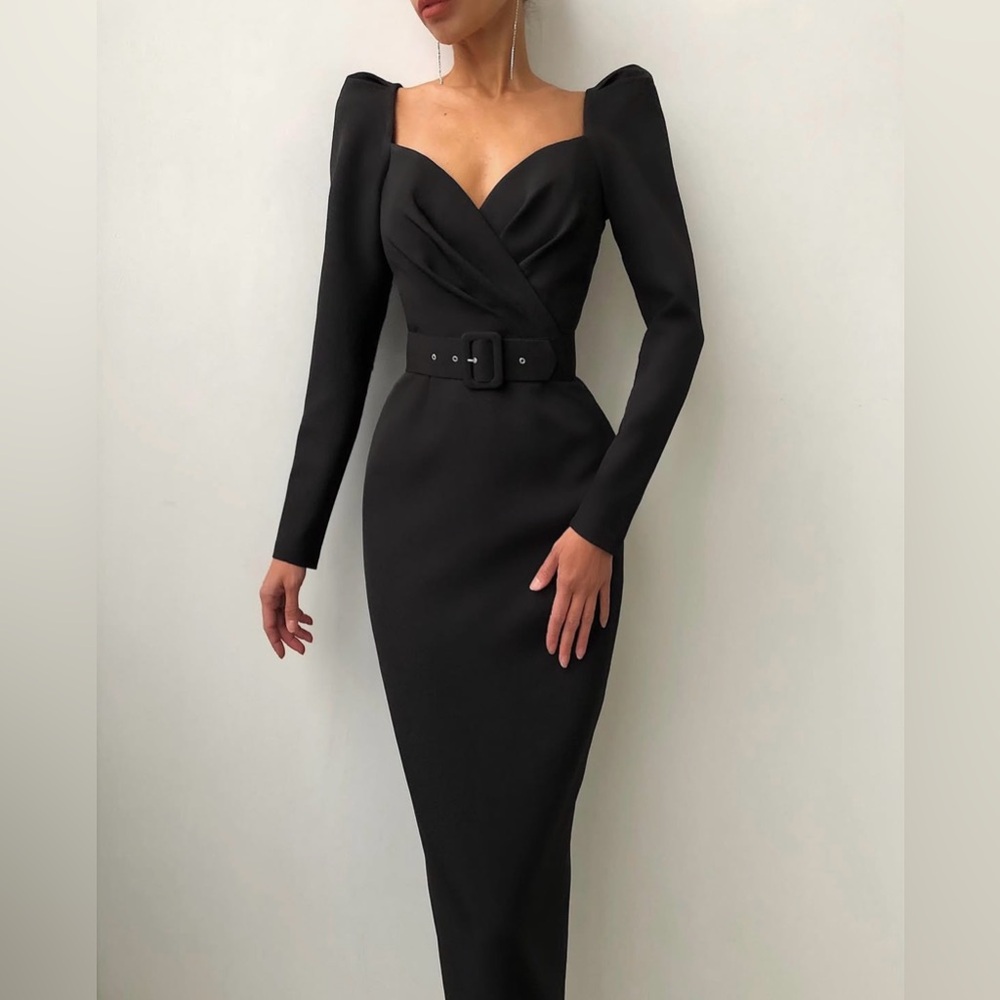 Fitted midi dress NWT
